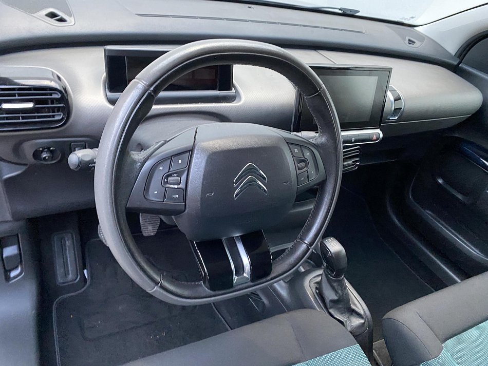 Citroën C4 Cactus 1.2 PT Shine