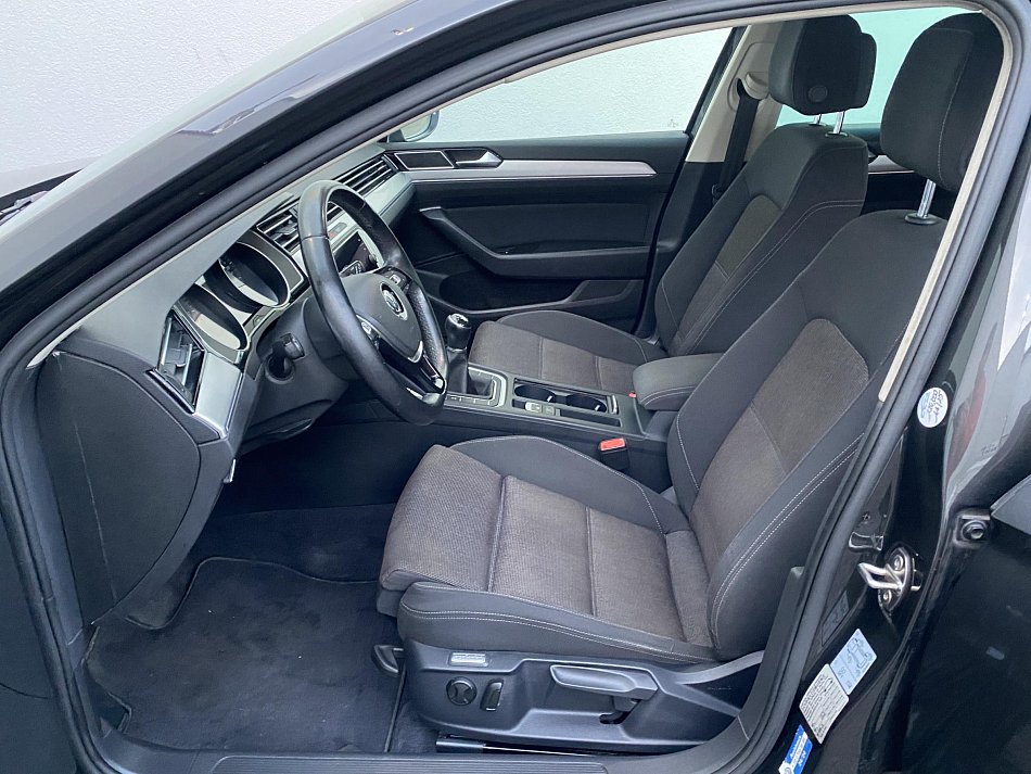 Volkswagen Passat 1.6 TDi Comfortline