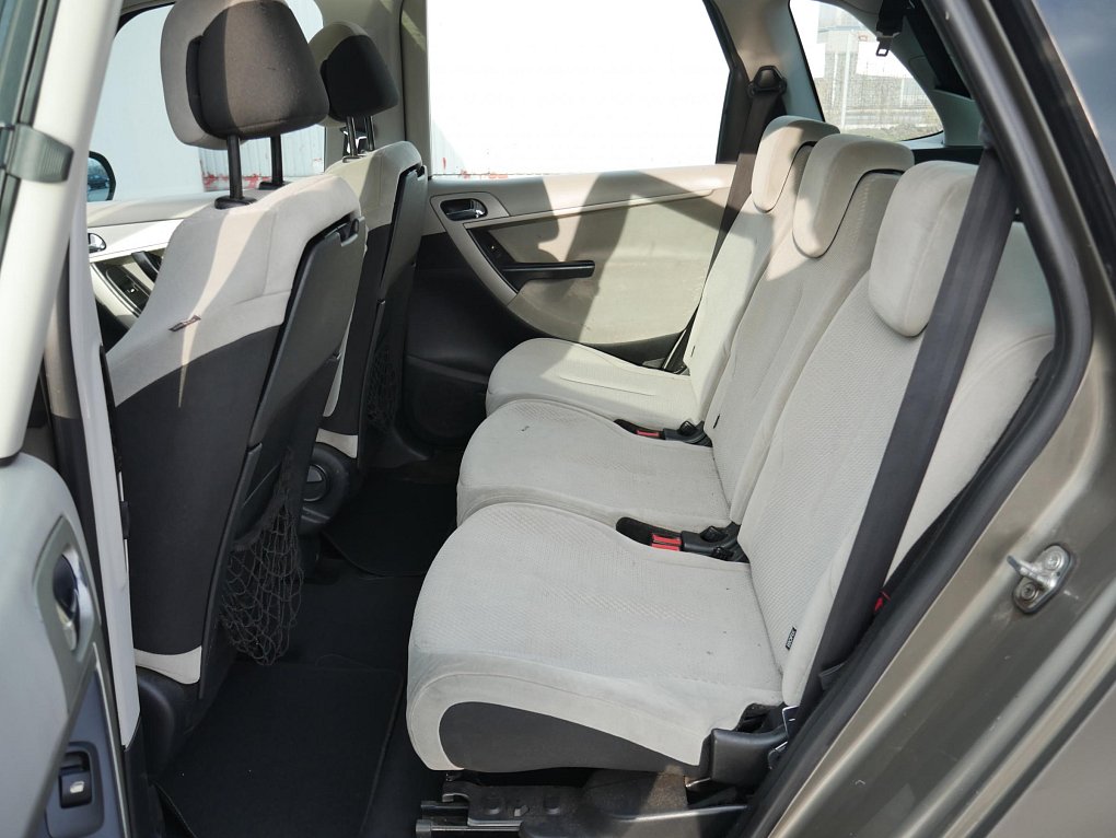 Citroën C4 Picasso 1.8i 