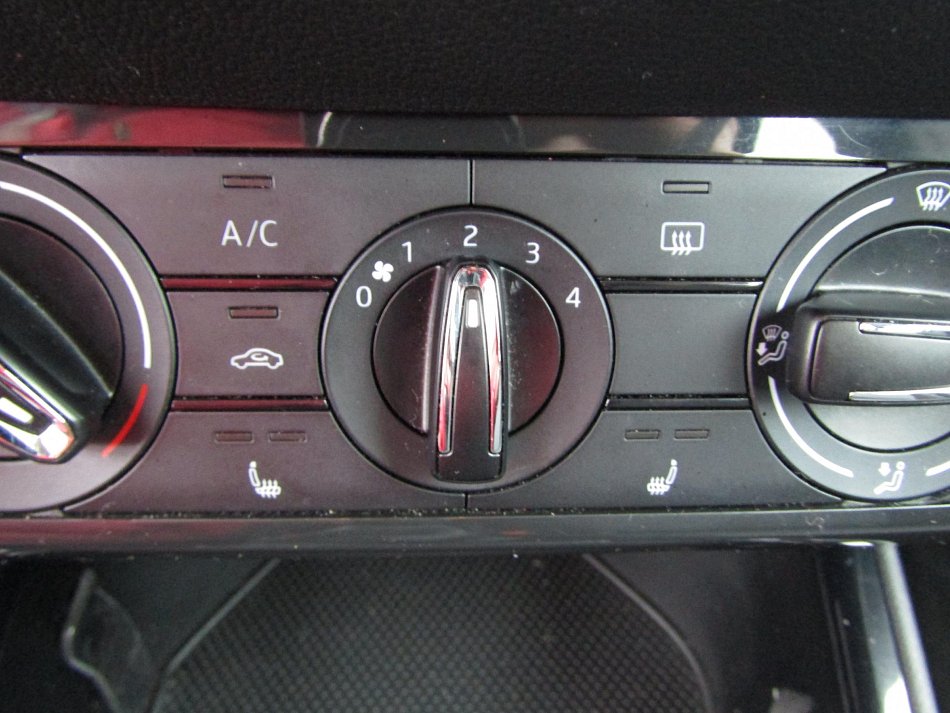 Škoda Fabia IV. 1.0 TSi 