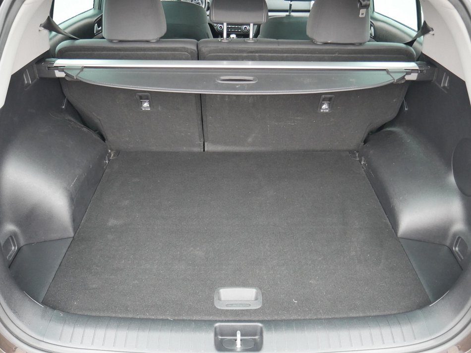 Kia Sportage 1.6 GDi 