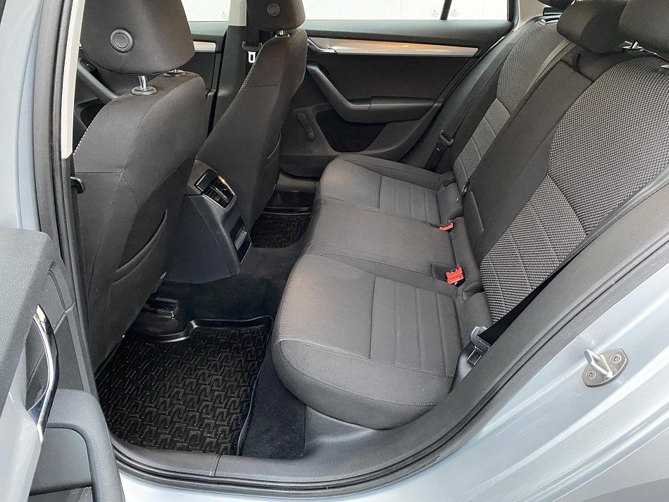 Škoda Octavia III 2.0TDi  4x4