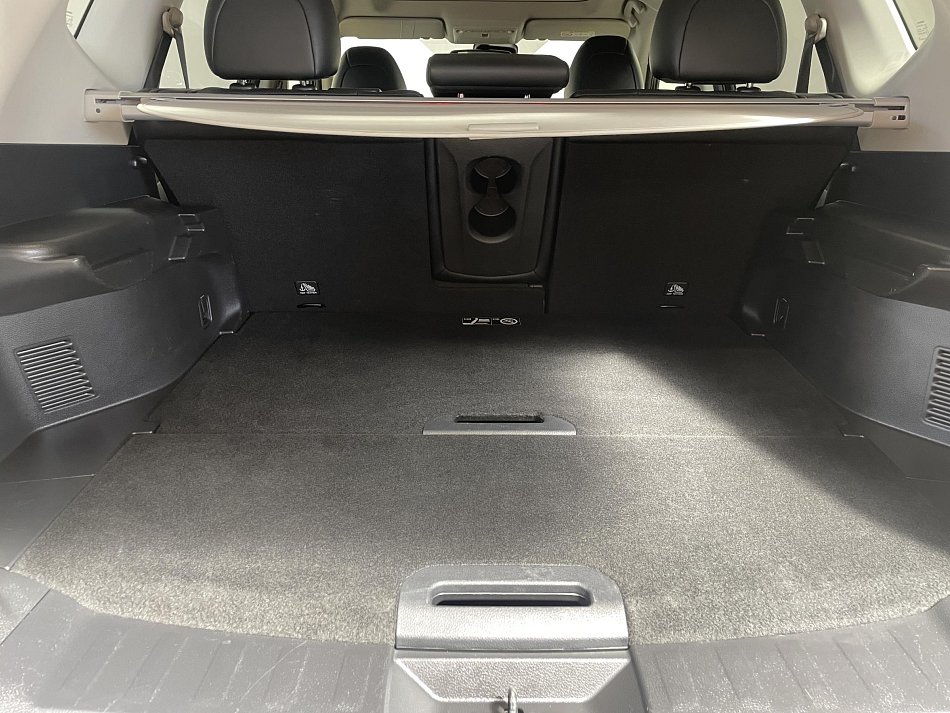 Nissan X-Trail 1.6 DiG-T Tekna