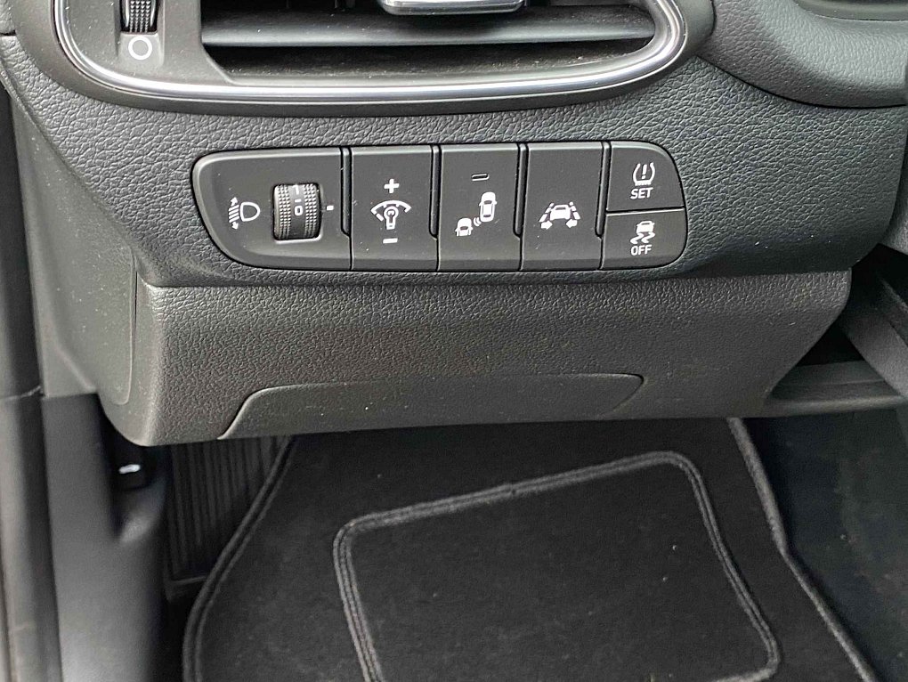 Hyundai I30 1.4 i 