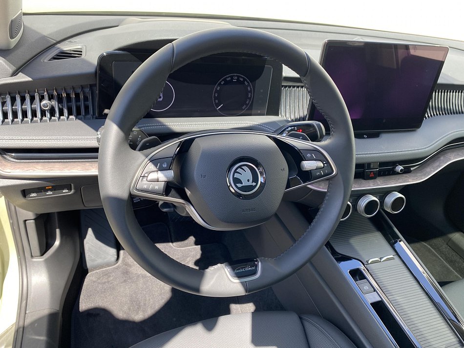 Škoda Superb IV 2.0 TSi L&K 4X4
