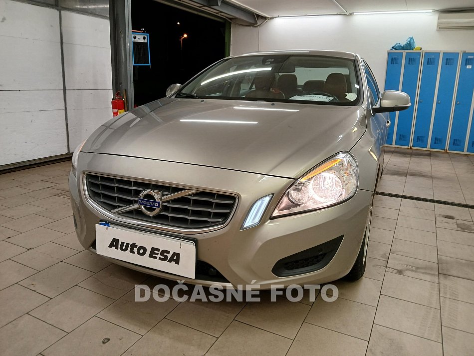 Volvo S60 2.0 D 