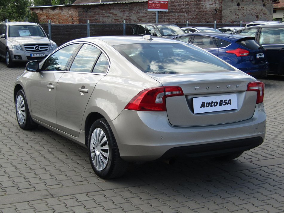 Volvo S60 2.0 D 
