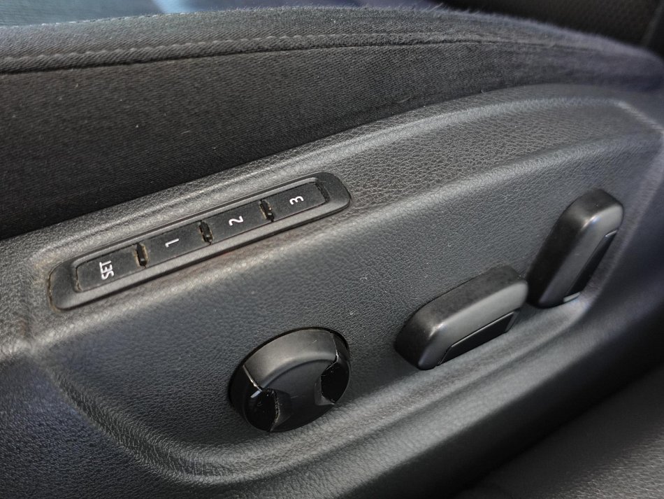 Škoda Octavia III 2.0TDi  4x4