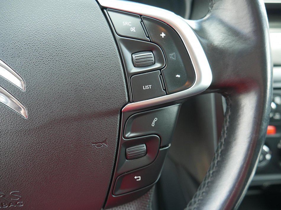 Citroën C4 1.6i 
