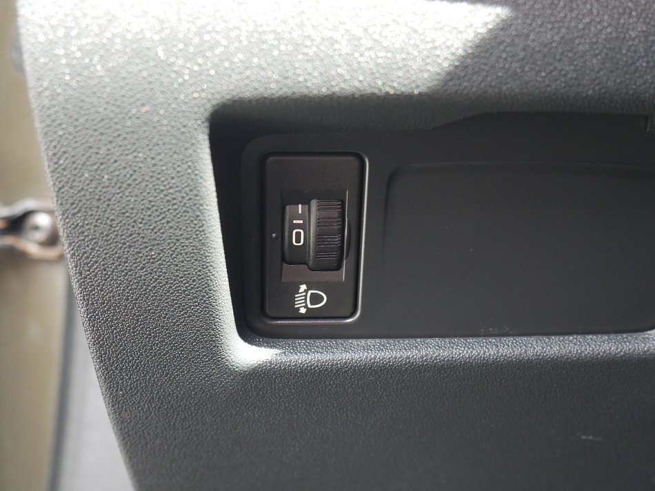 Citroën C4 1.6i 