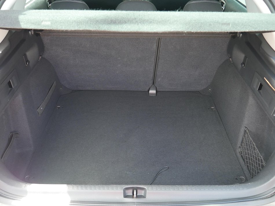 Citroën C4 1.6i 