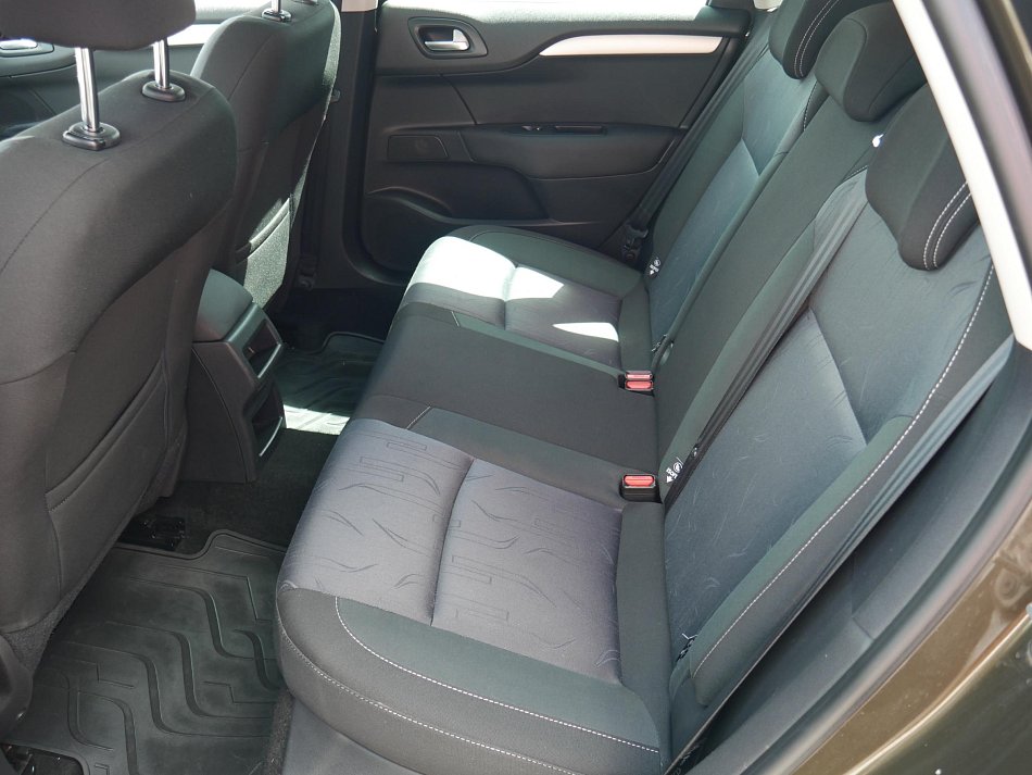 Citroën C4 1.6i 