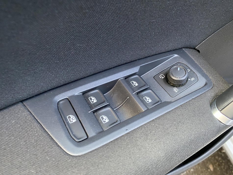 Volkswagen Touran 2.0 TDi Comfortline