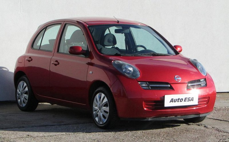 Nissan Micra 1.0i 
