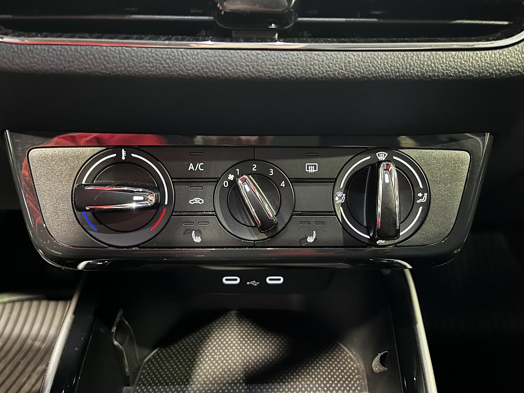 Škoda Fabia IV. 1.0i 