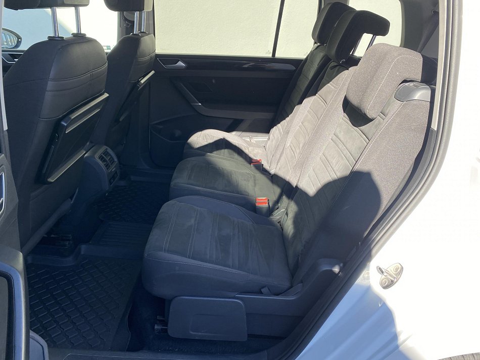 Volkswagen Touran 2.0TDi  7míst