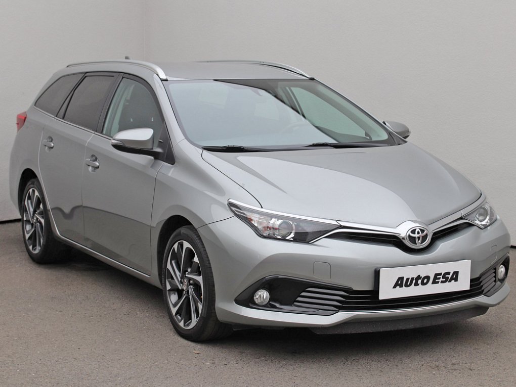 Toyota Auris 1.8 i 