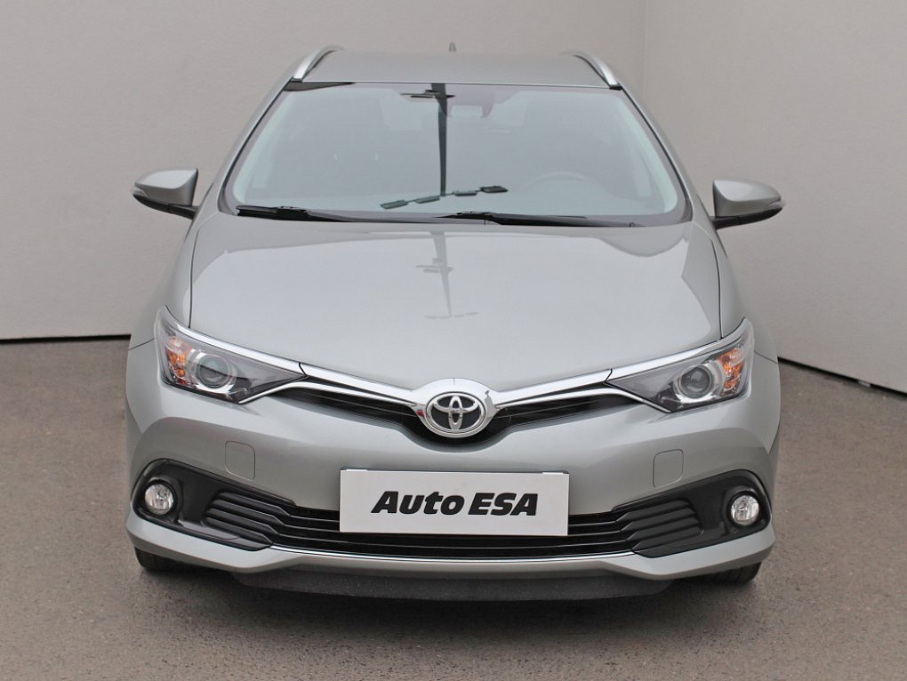 Toyota Auris 1.8 i 