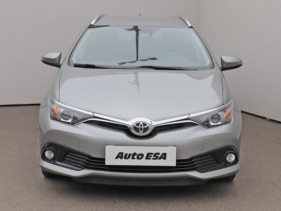 Toyota Auris 1.8 i 