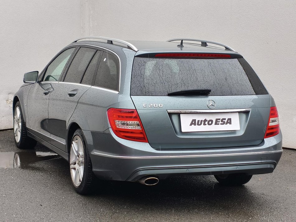 Mercedes-Benz Třída C 1.8 CGi Avantgarde C200