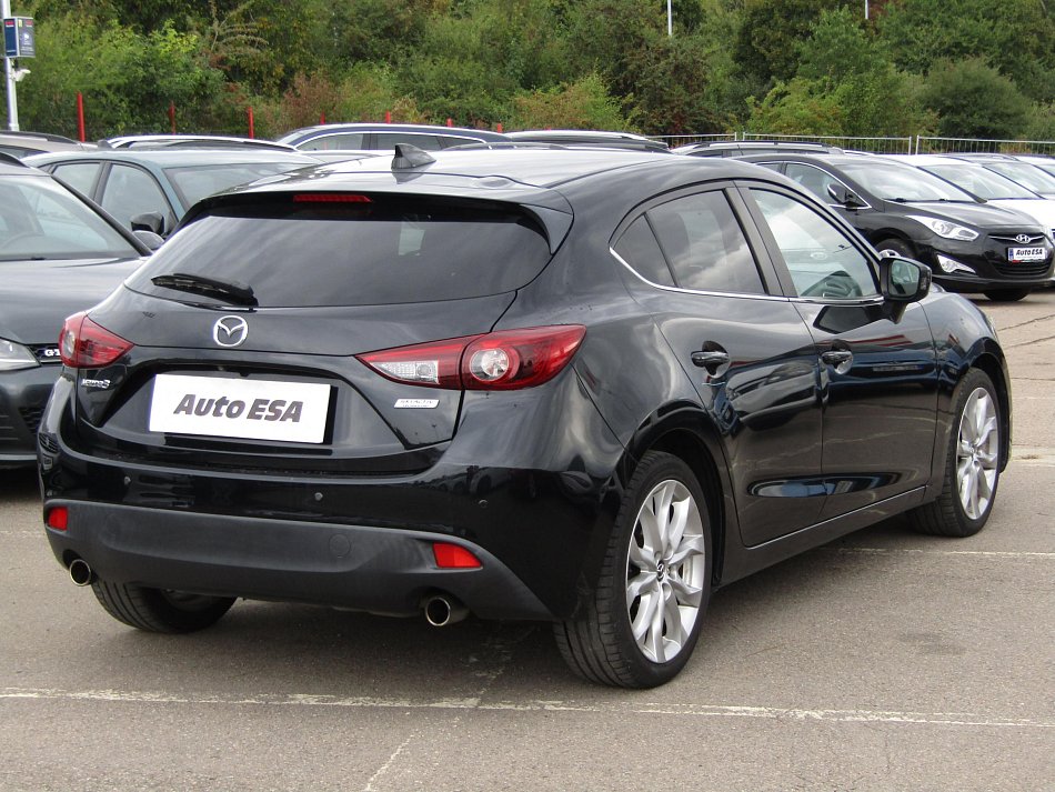 Mazda 3 2.0 i Sport