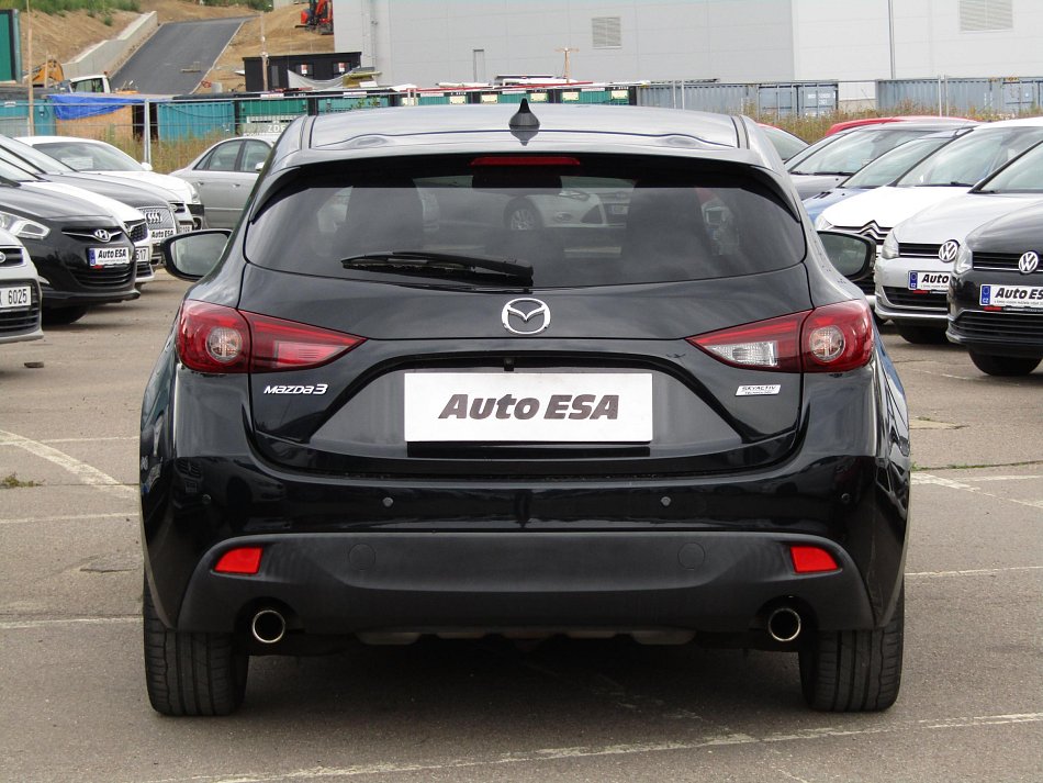 Mazda 3 2.0 i Sport