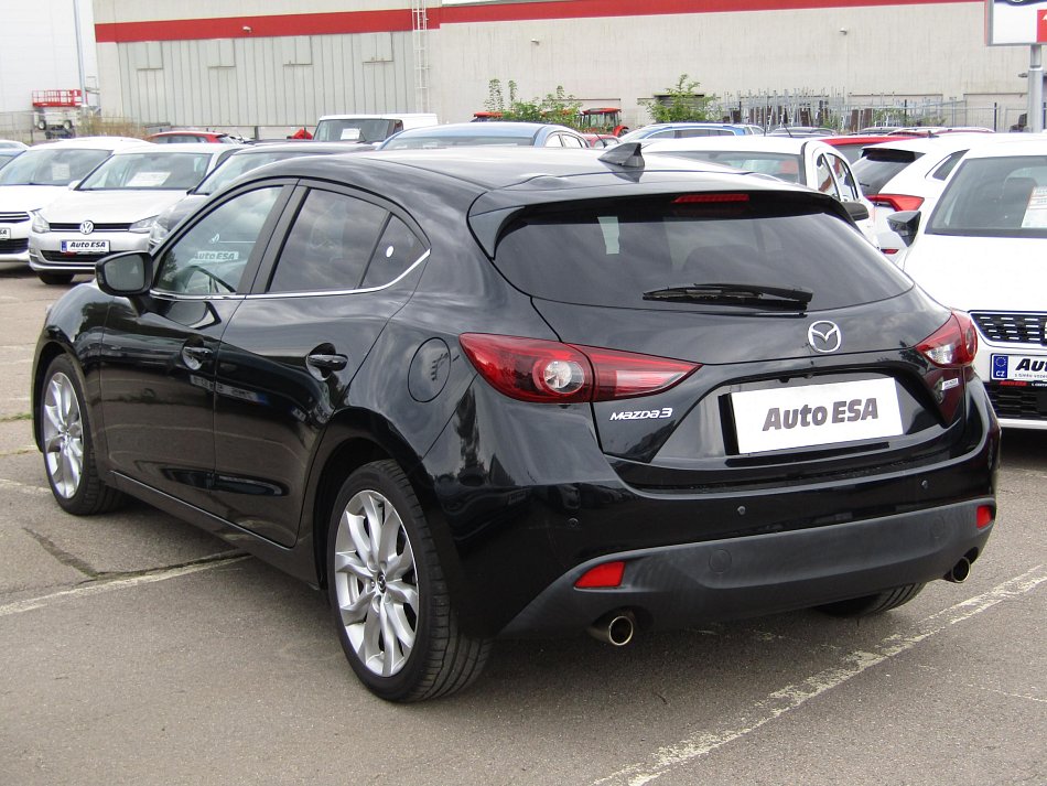 Mazda 3 2.0 i Sport
