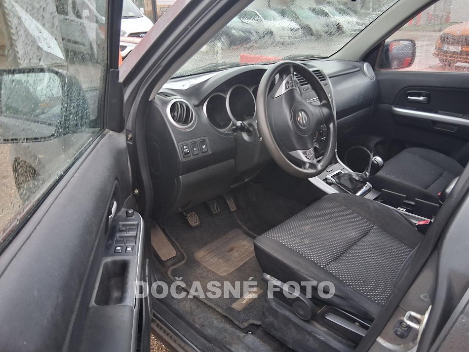 Suzuki Grand Vitara 2.0i  4x4