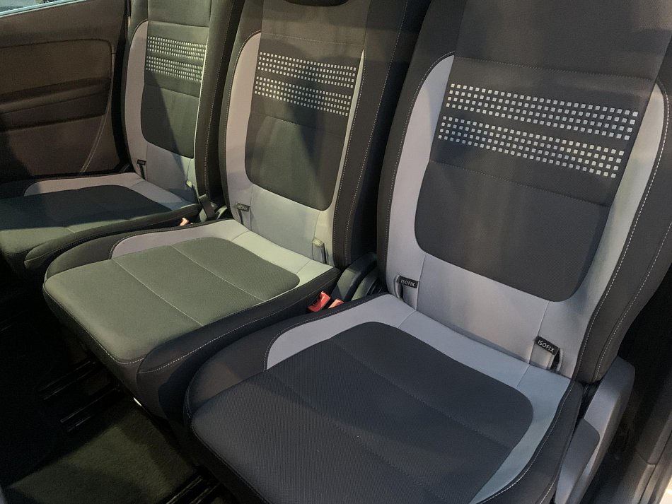 Volkswagen Sharan 2.0 TDI 