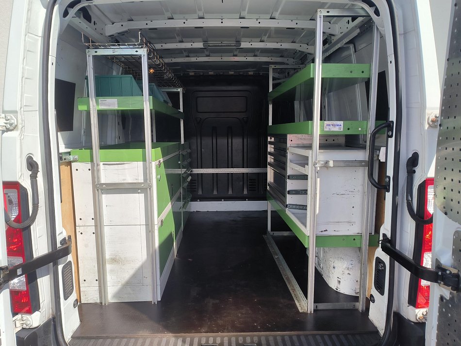 Renault Master 2.3dCi  L1H1 DÍLNA