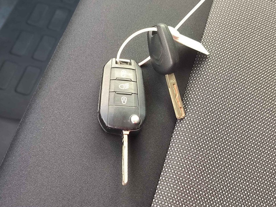 Citroën Jumpy 2.0HDi  L2 6míst