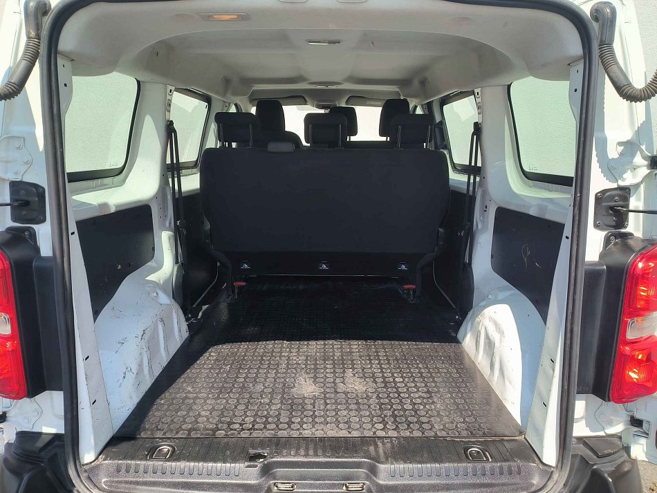 Citroën Jumpy 2.0HDi  L2 6míst