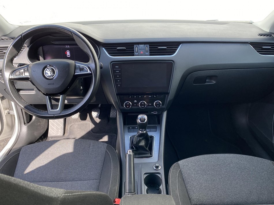 Škoda Octavia III 1.6 TDi Soleil