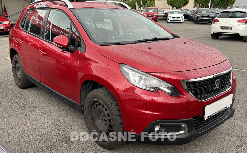 Peugeot 2008 1.2 PT 