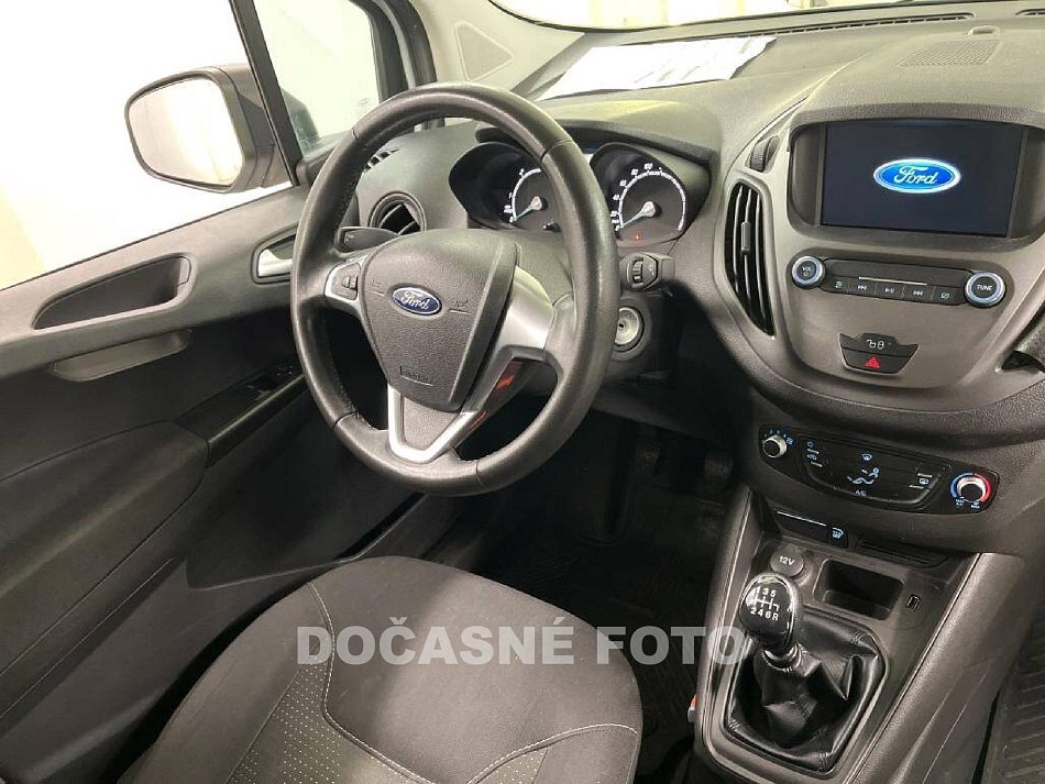 Ford Transit Courier 1.5TDCi Trend