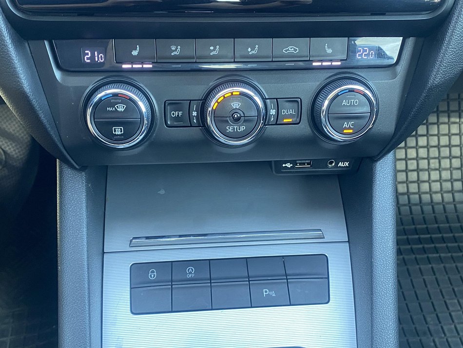 Škoda Octavia III 2.0 TDi Elegance