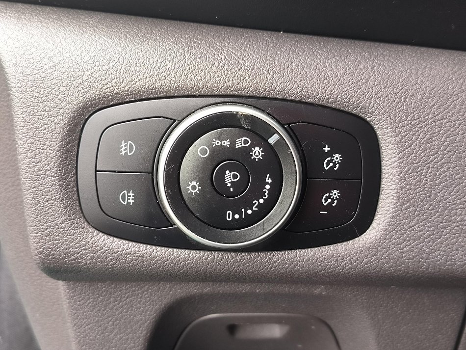 Ford Transit Custom 2.0TDCi  DÍLNA SORTIMO