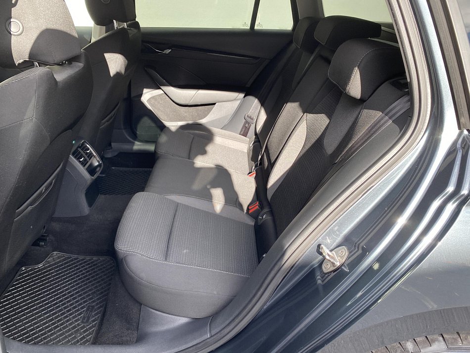 Škoda Octavia IV 2.0 TDI Ambition