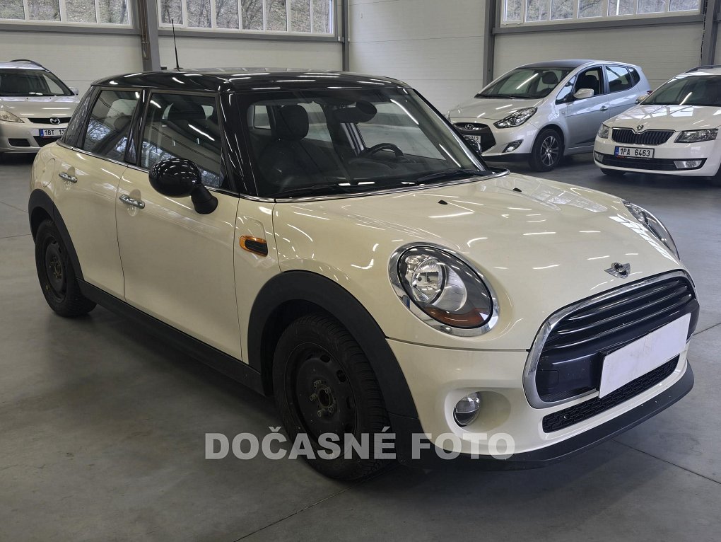 Mini Cooper 1.5i 