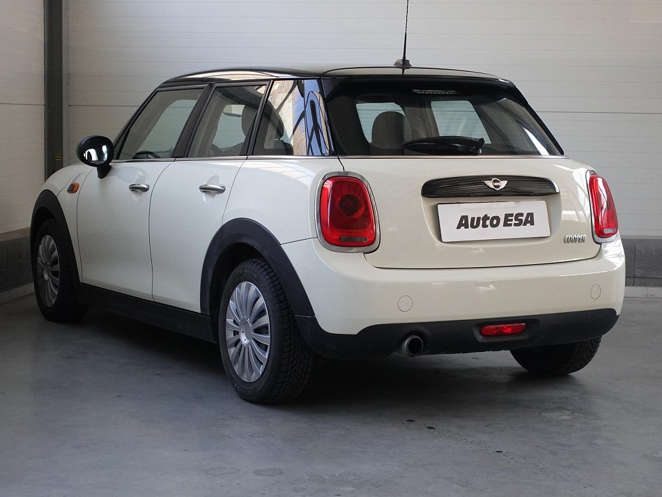 Mini Cooper 1.5i 