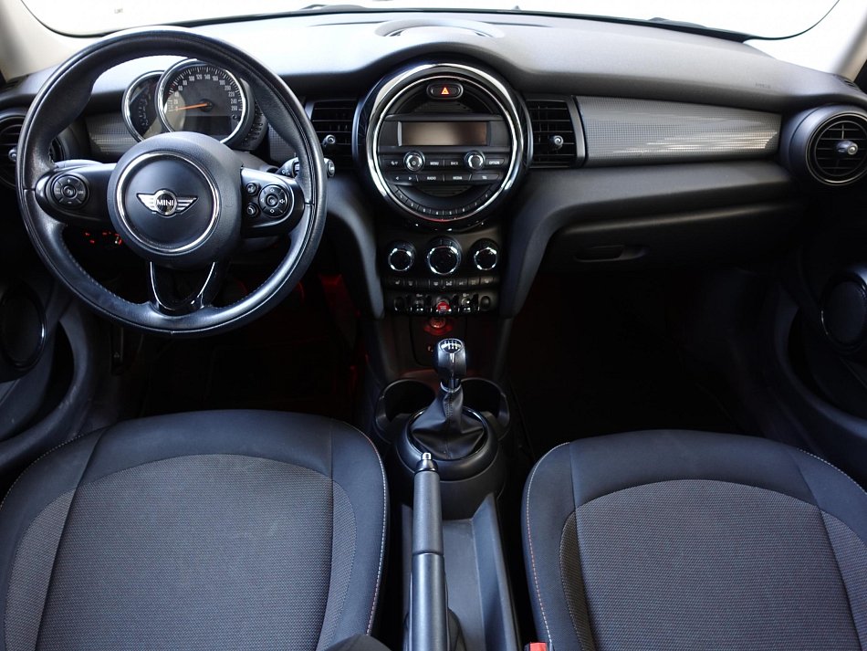 Mini Cooper 1.5i 