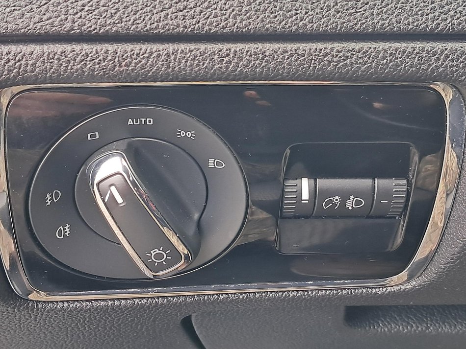 Škoda Superb II 2.0 TDi 