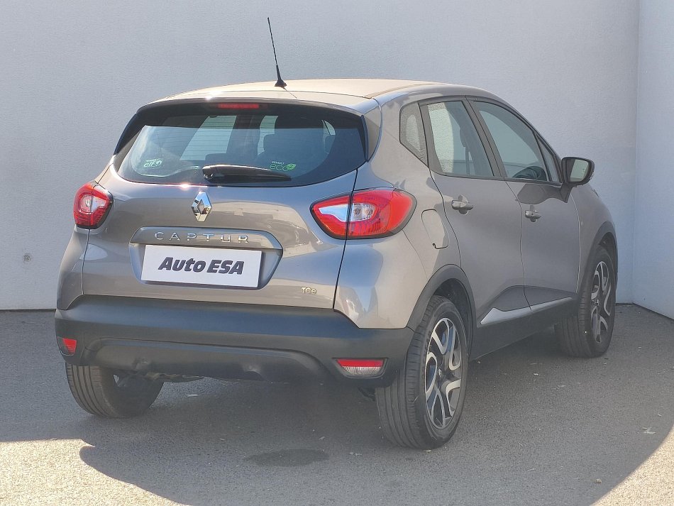 Renault Captur 0.9 TCe Experience