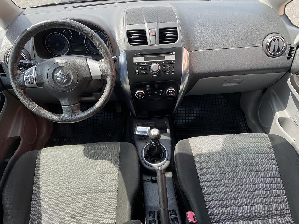 Suzuki SX4 1.6 i  4x4