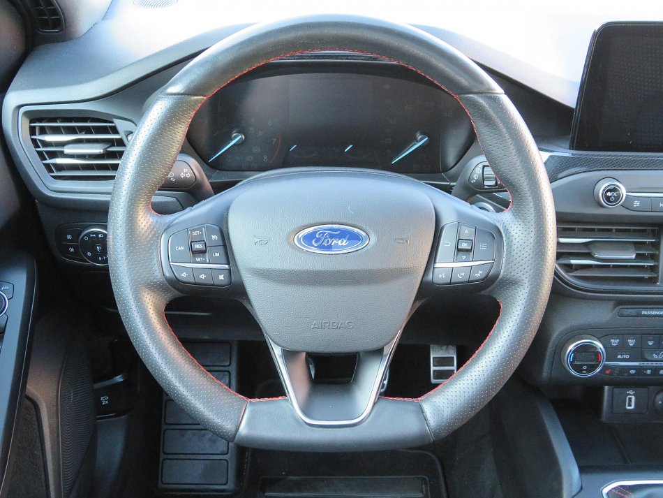 Ford Focus 1.0 EB ST-Line