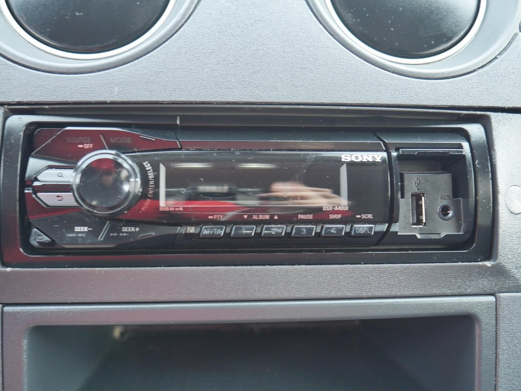 Mitsubishi Colt 1.3i 