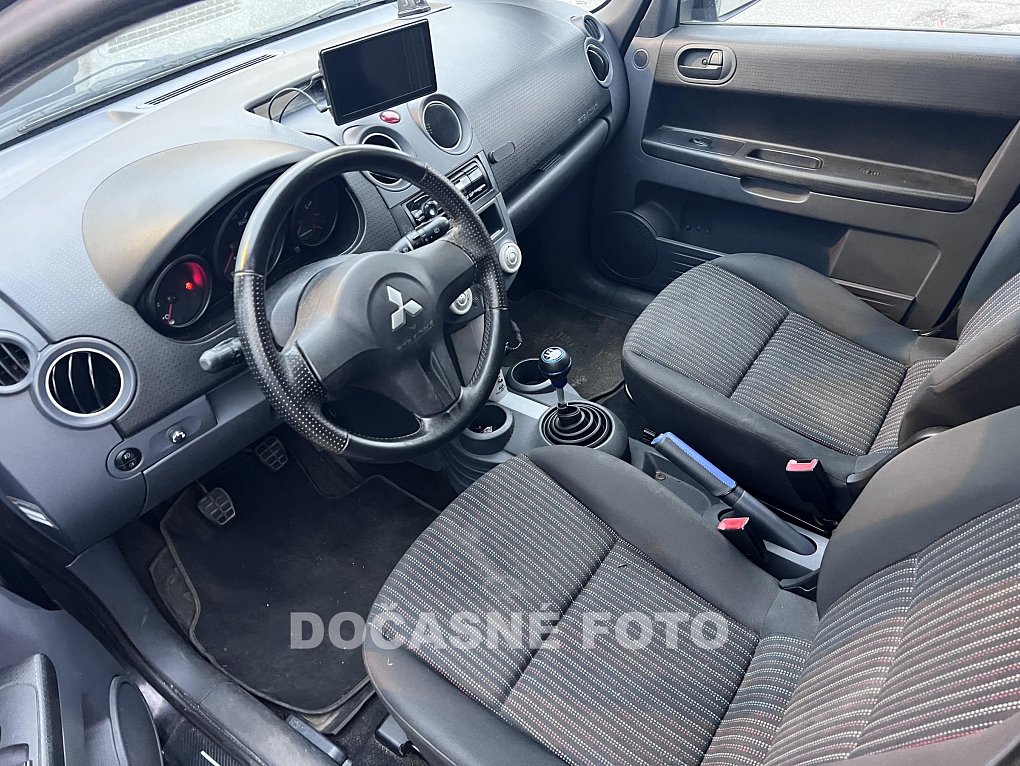 Mitsubishi Colt 1.3i 