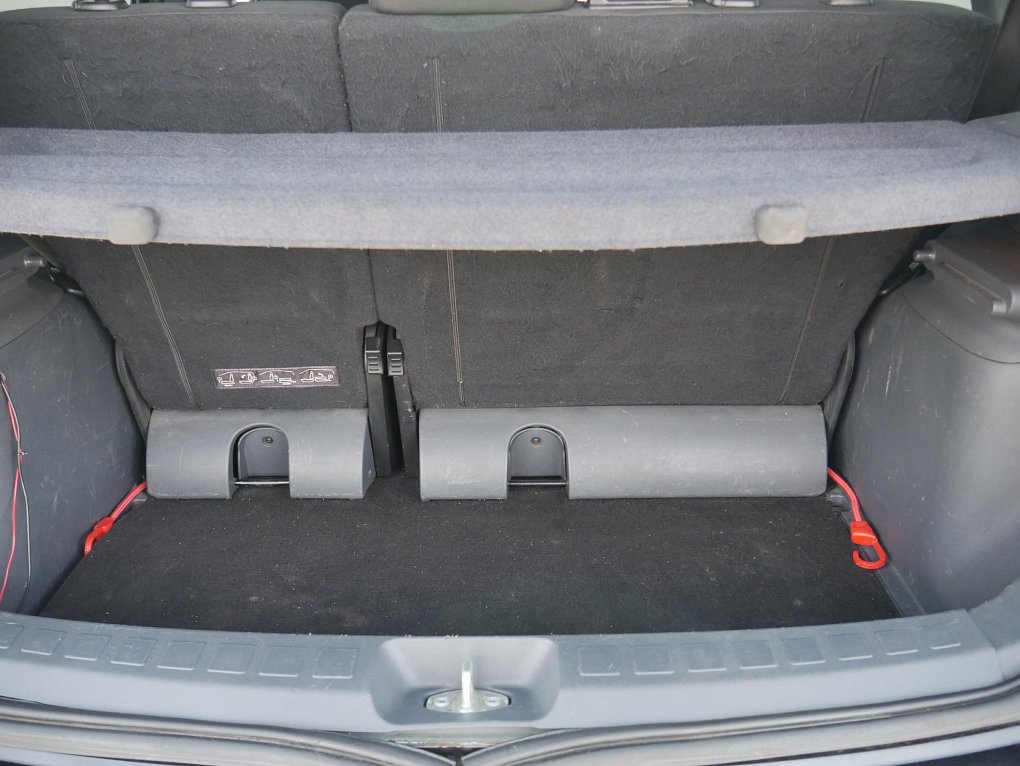 Mitsubishi Colt 1.3i 