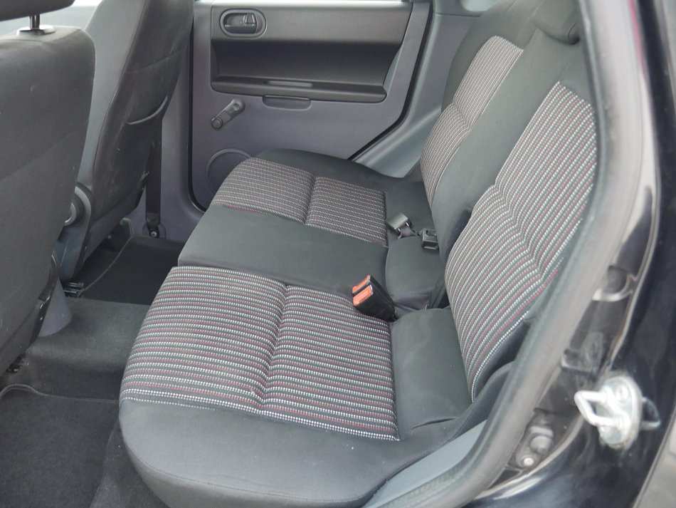 Mitsubishi Colt 1.3i 