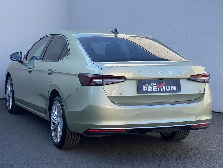 Škoda Superb IV 2.0 TSi L&K 4x4